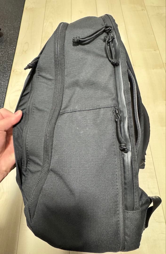 バッグ MNL City Pack 21L