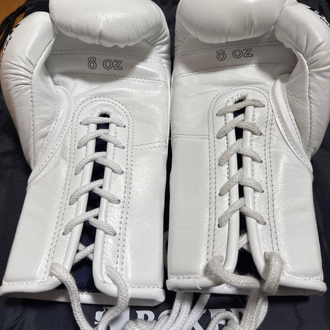 BOXER ボクシンググローブ 8oz ホワイト