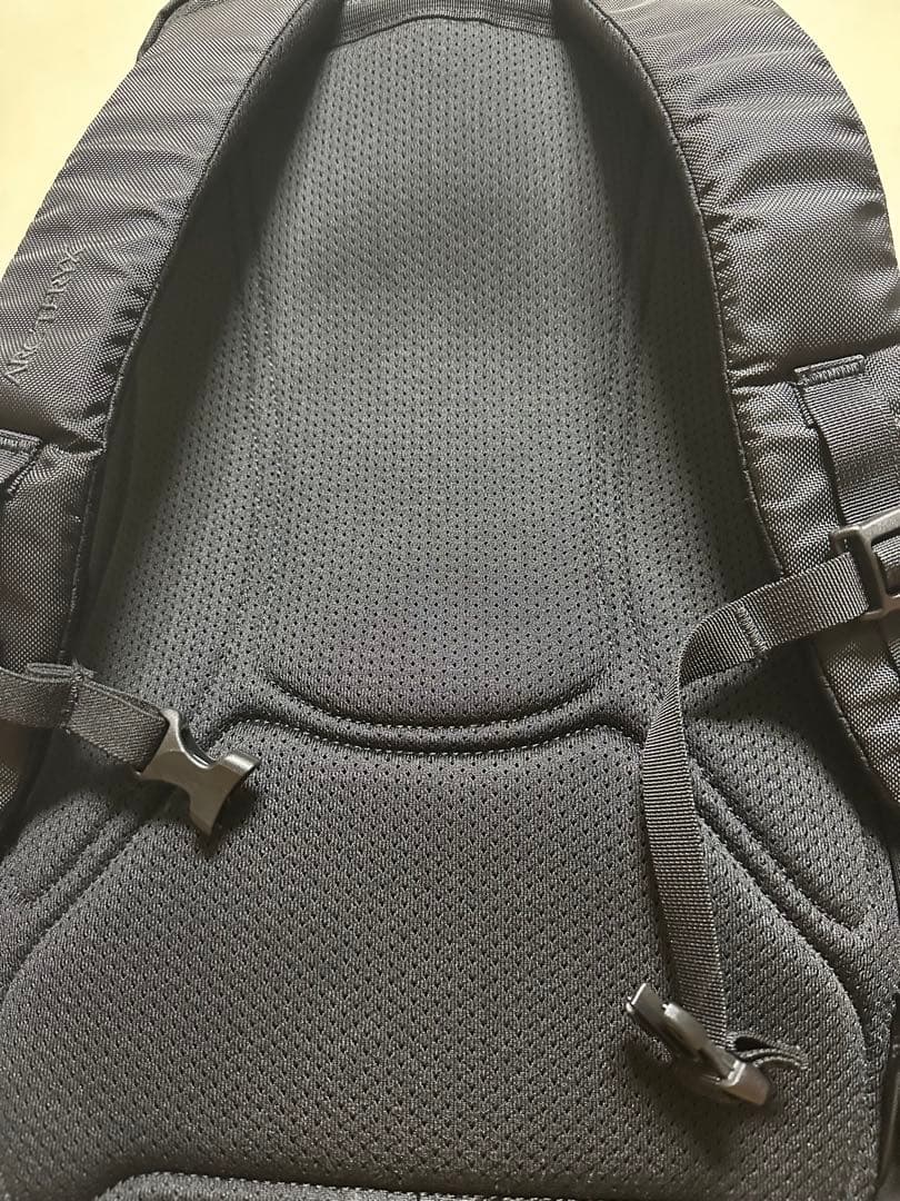 【美品】ARC'TERYX マンティス 26 【ブラック】