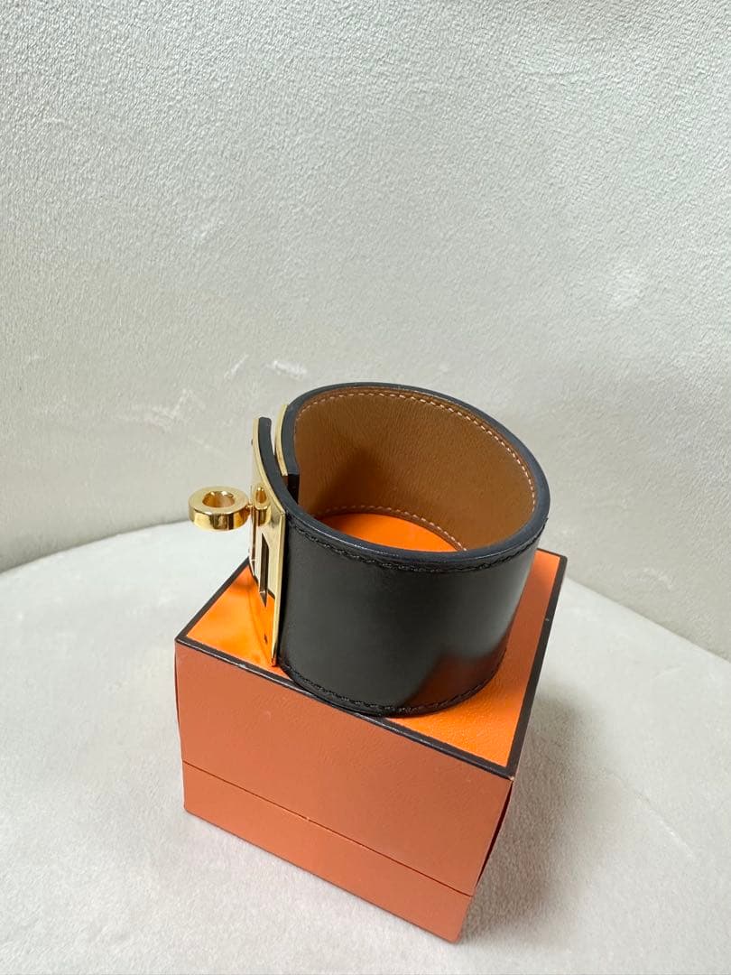 HERMES ケリードッグ　バングル　レザー　ブラック
