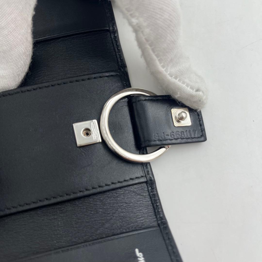 ✨未使用展示品・箱付き✨　Ferragamoキーケース　鍵　6連　リング　刻印