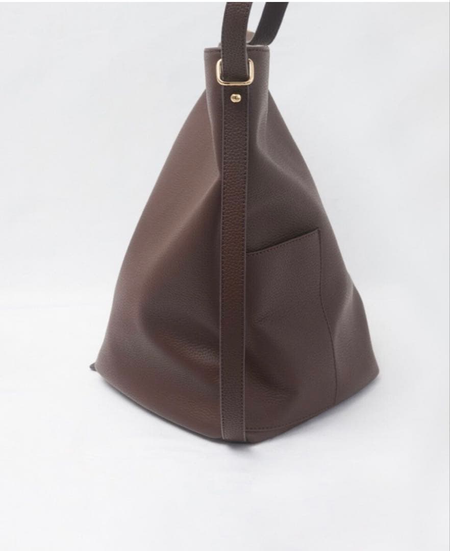 ボンジュールサガン 【牛革】2WAYワンハンドルバケツトートバッグ ブラウン