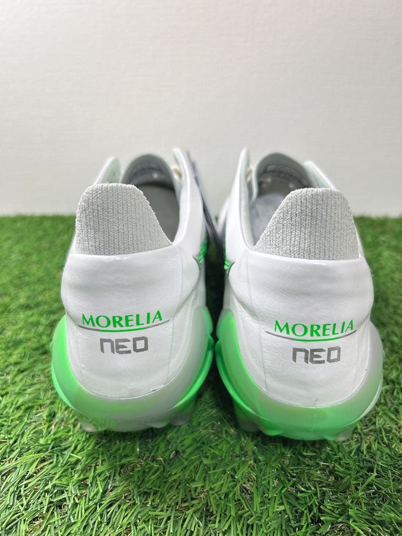 【限定カラー】モレリアネオ 4 JAPAN 26.5cm P1GA253037