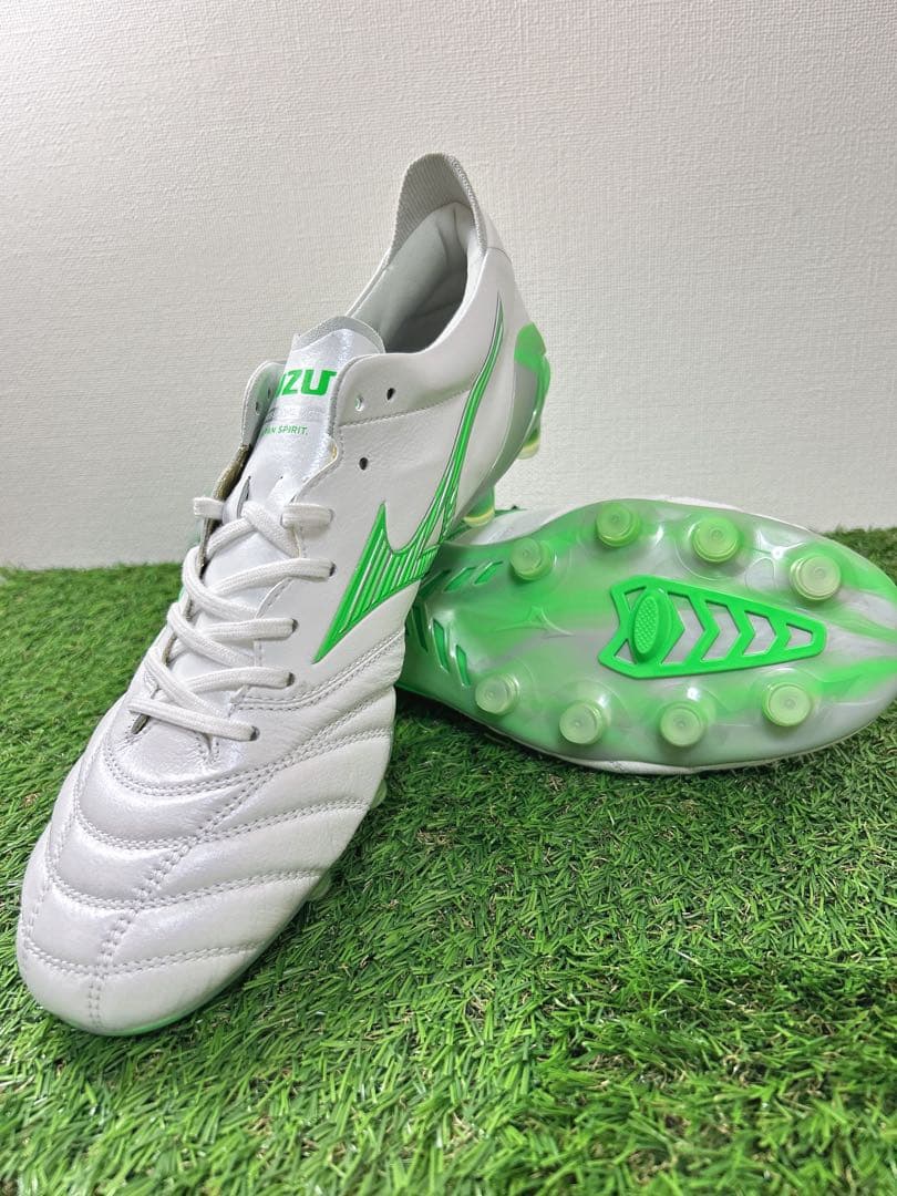 【限定カラー】モレリアネオ 4 JAPAN 26.5cm P1GA253037