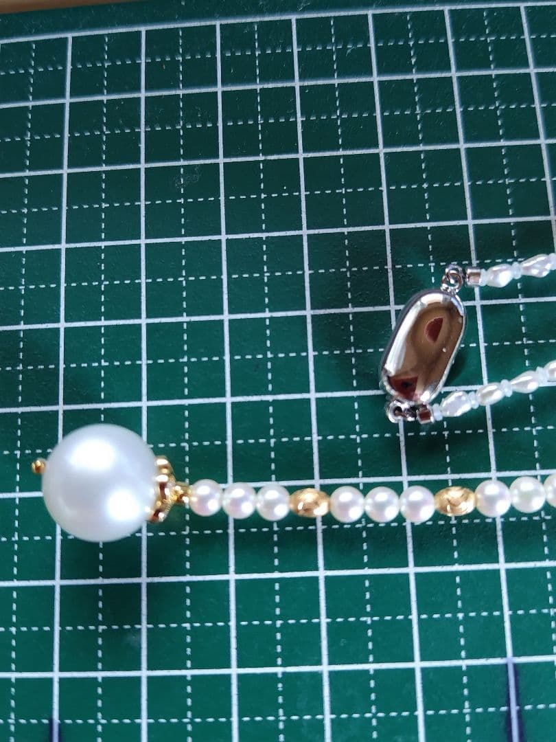 白蝶真珠、アコヤ真珠、ベビーパール、芥子パール、砂ケシパールの、Yネックレス