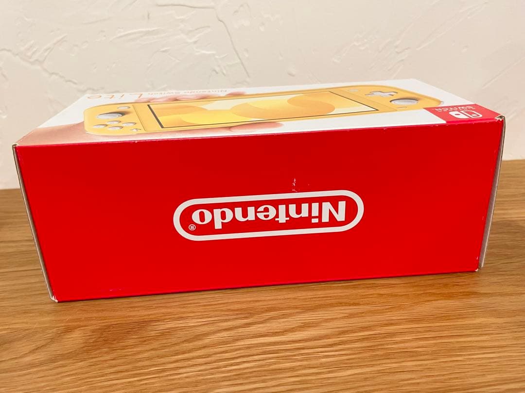 Nintendo Switch Lite イエロー 本体　箱　セット