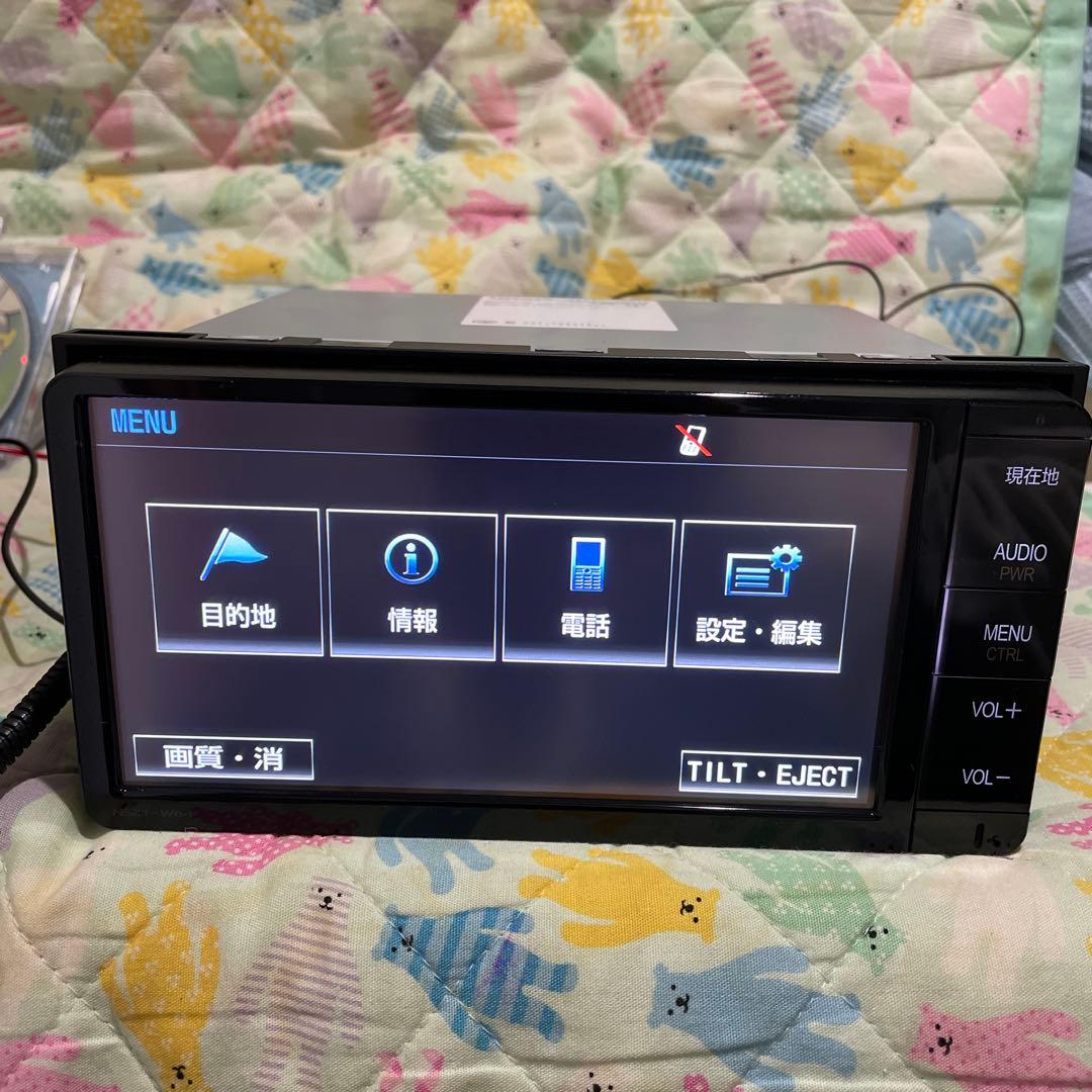 NSZT-W64 トヨタ純正ナビ　4670F