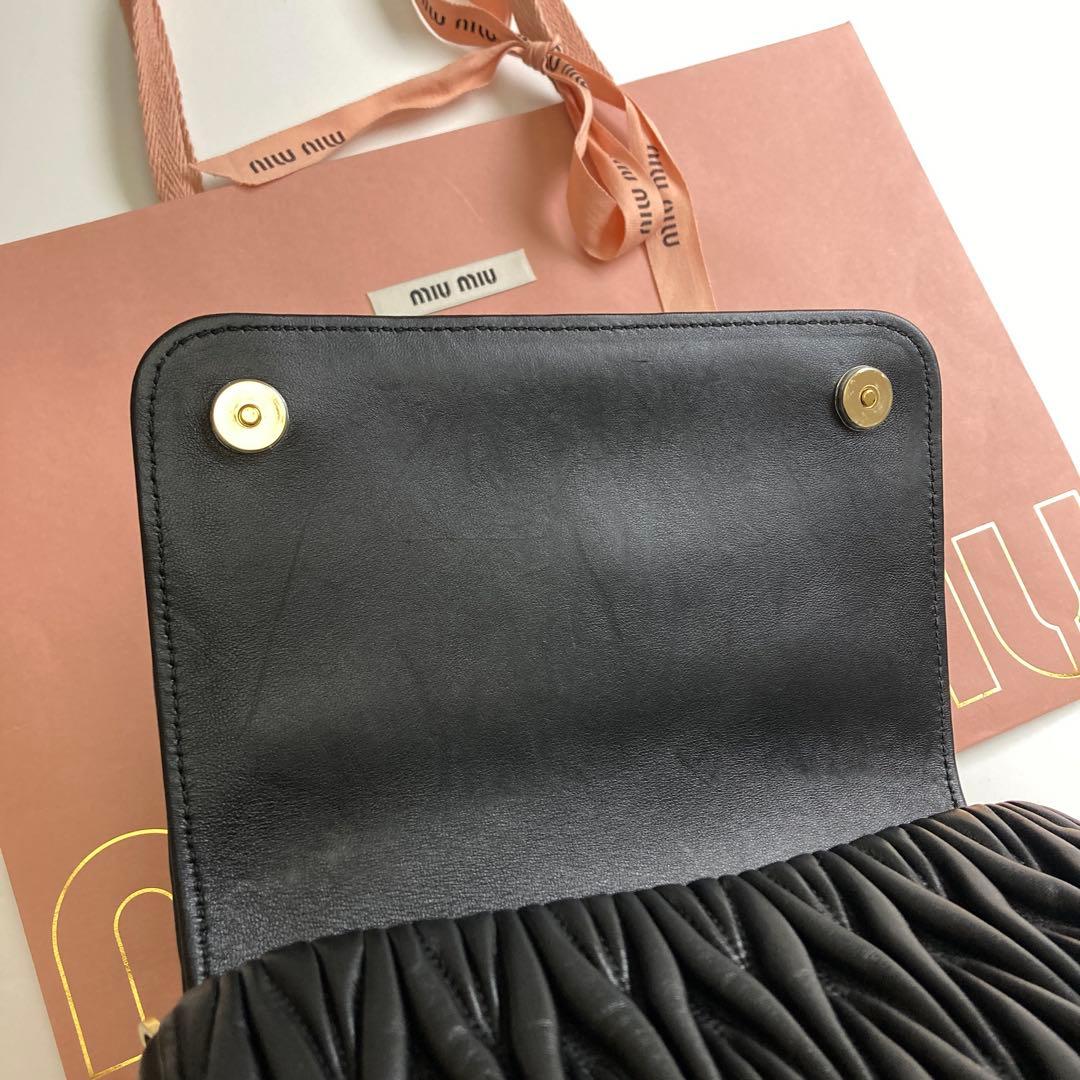 あ*き様 ❤️美品❤️miumiu マテラッセ ショルダーバッグ マグネット フ