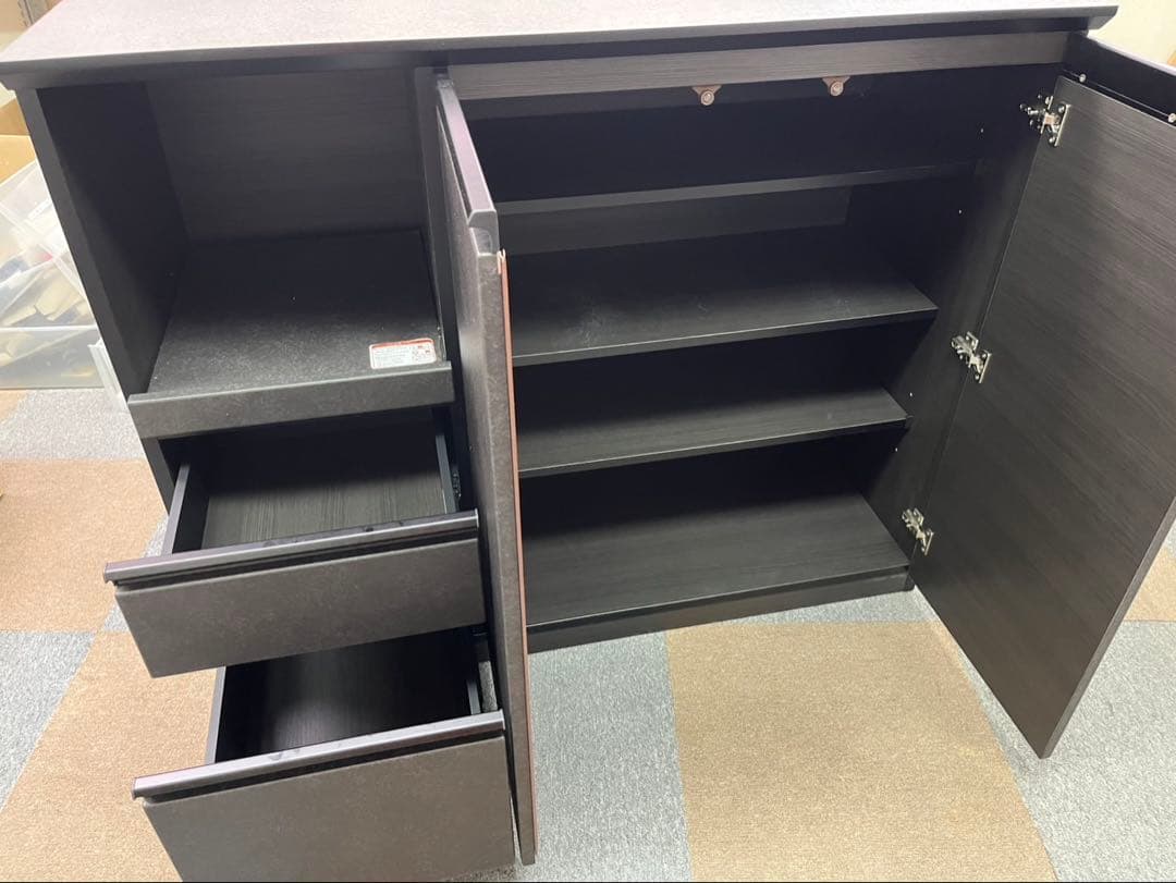 新生活に〜食器棚　ダークブラウン