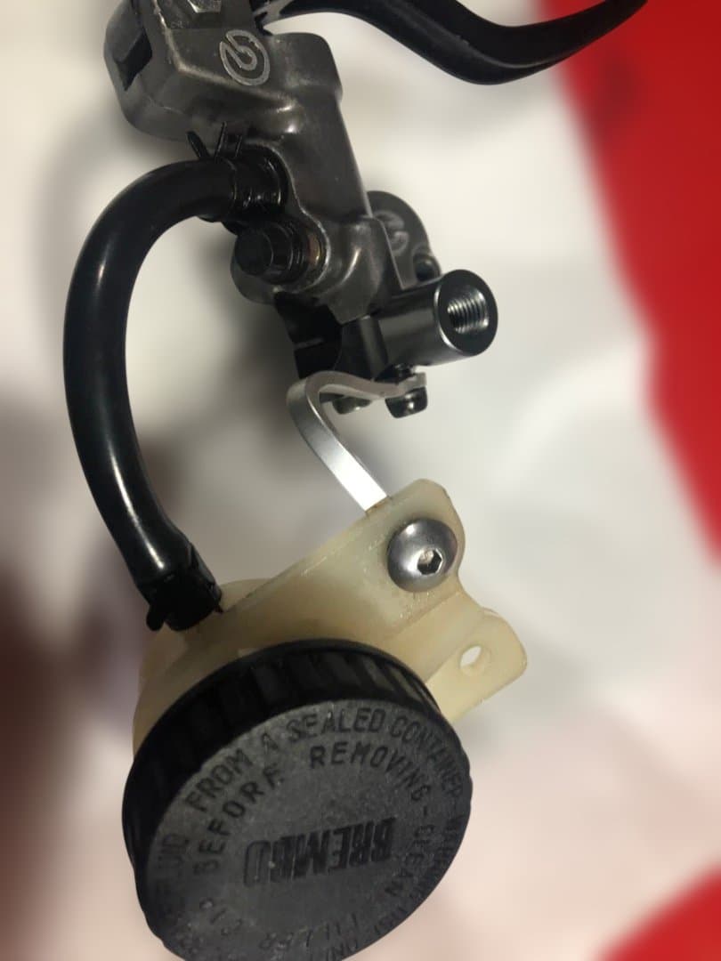 ブレンボブレーキマスターシリンダー19リモート付