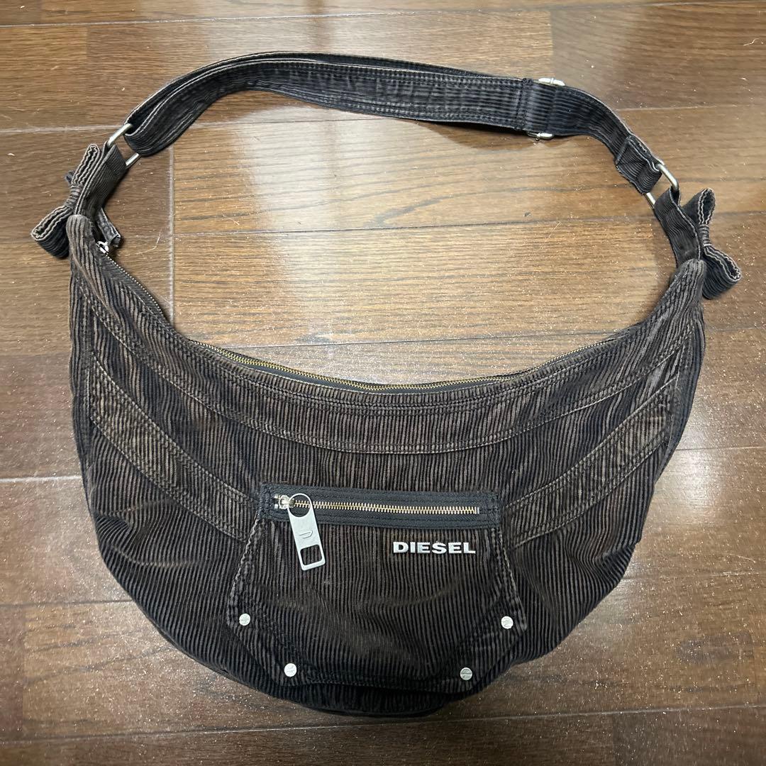【希少/Y2K】DIESEL 太畝コーデュロイ 三日月型 ショルダーバッグ