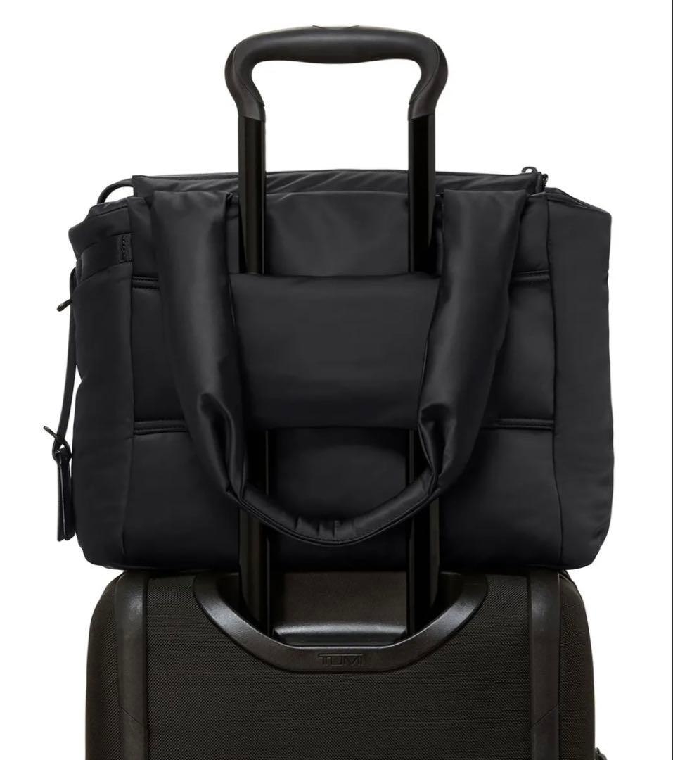 TUMI Devoe クリスタル トート