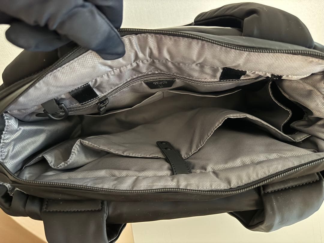 TUMI Devoe クリスタル トート