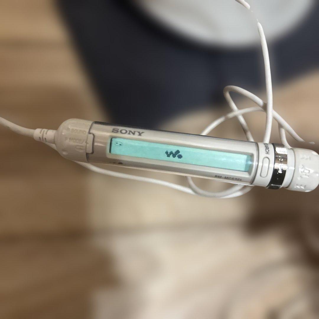 SONY ソニー ウォークマン D-NE730 ポータブルCDプレーヤー