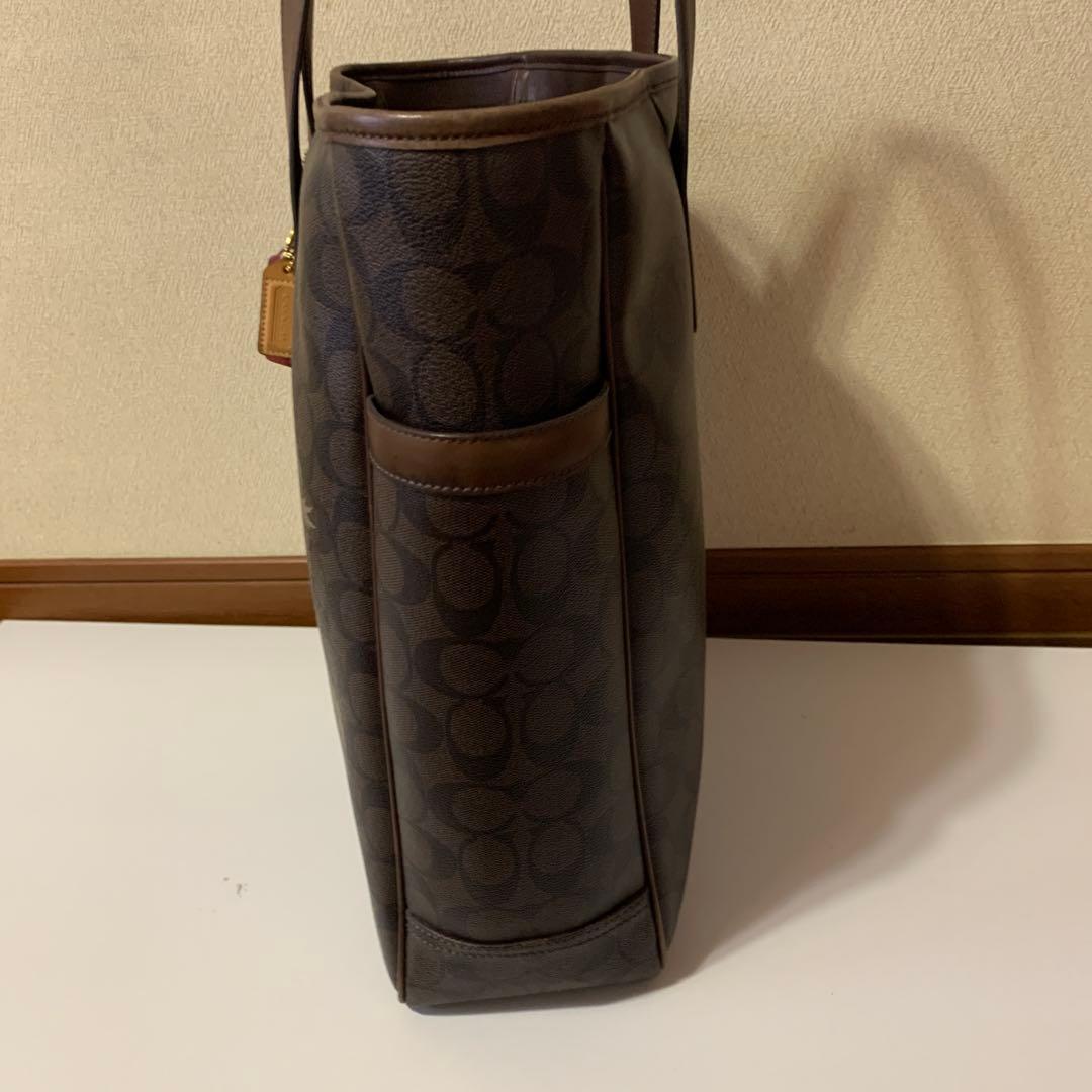 Coach ドラゴンモチーフ トートバッグ