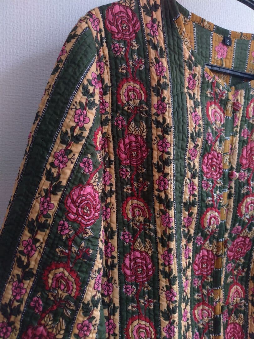 インド製 ブロックプリント ハンドメイド キルティング リバーシブル ジャケット