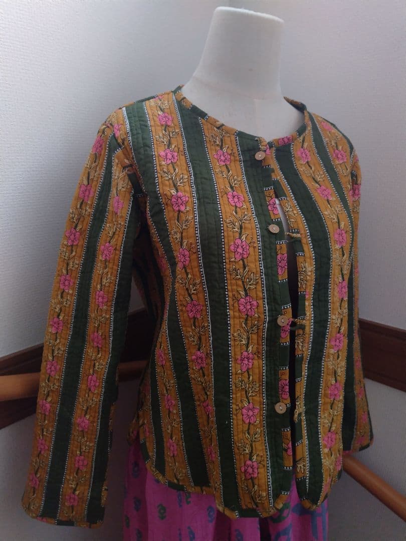 インド製 ブロックプリント ハンドメイド キルティング リバーシブル ジャケット