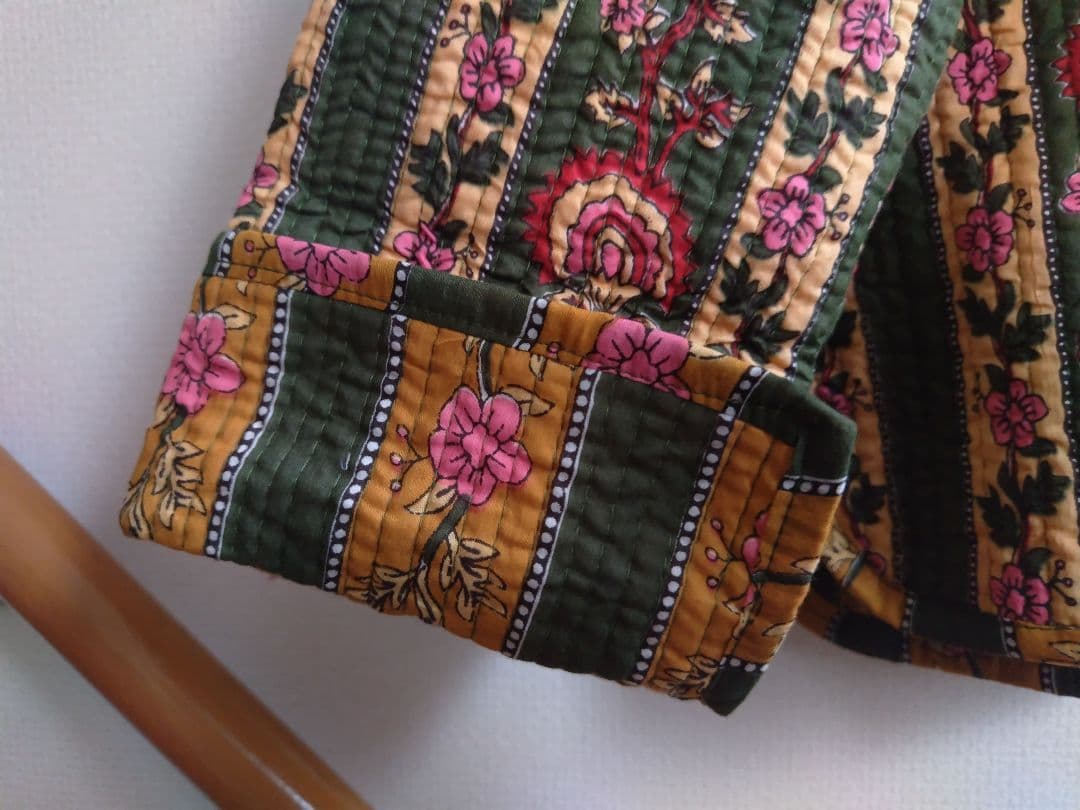 インド製 ブロックプリント ハンドメイド キルティング リバーシブル ジャケット