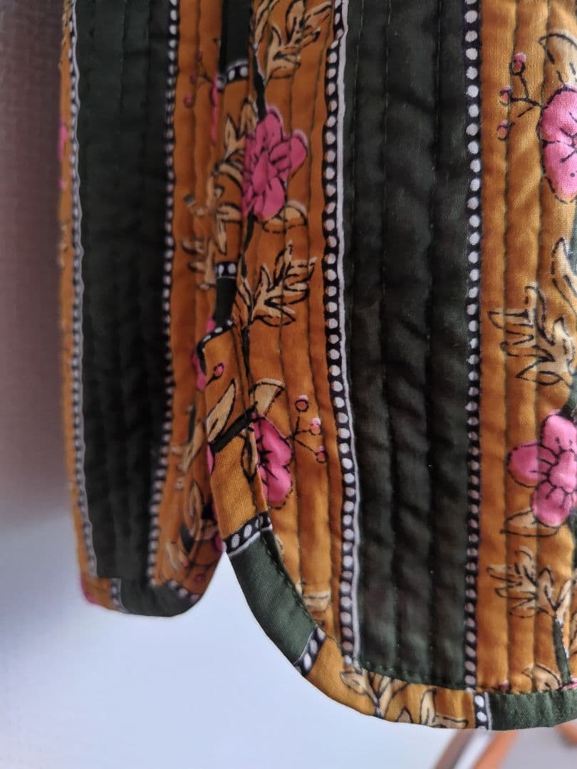 インド製 ブロックプリント ハンドメイド キルティング リバーシブル ジャケット