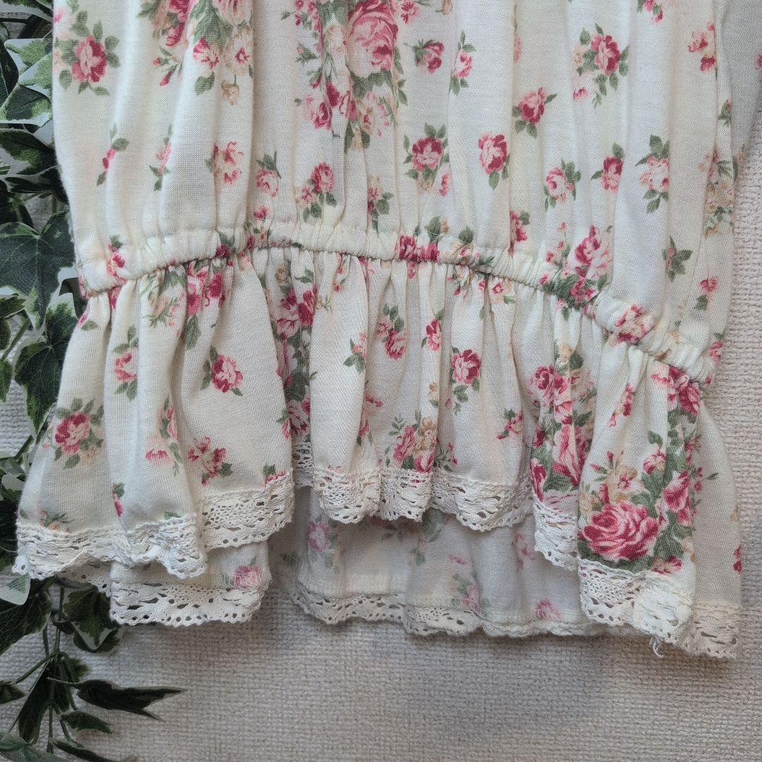 ♡LIZLISA♡flower 平成ギャル リズリサレース編み上げ花柄トップス