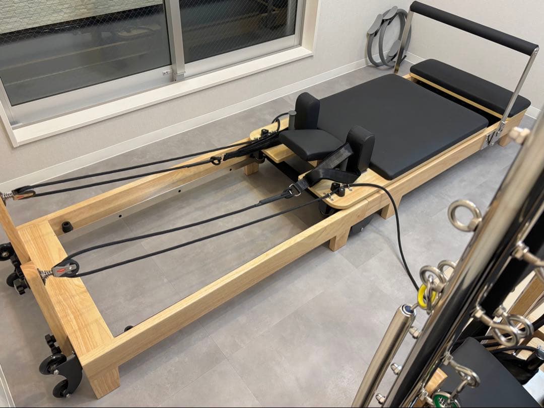 新品 折りたたみ リフォーマー