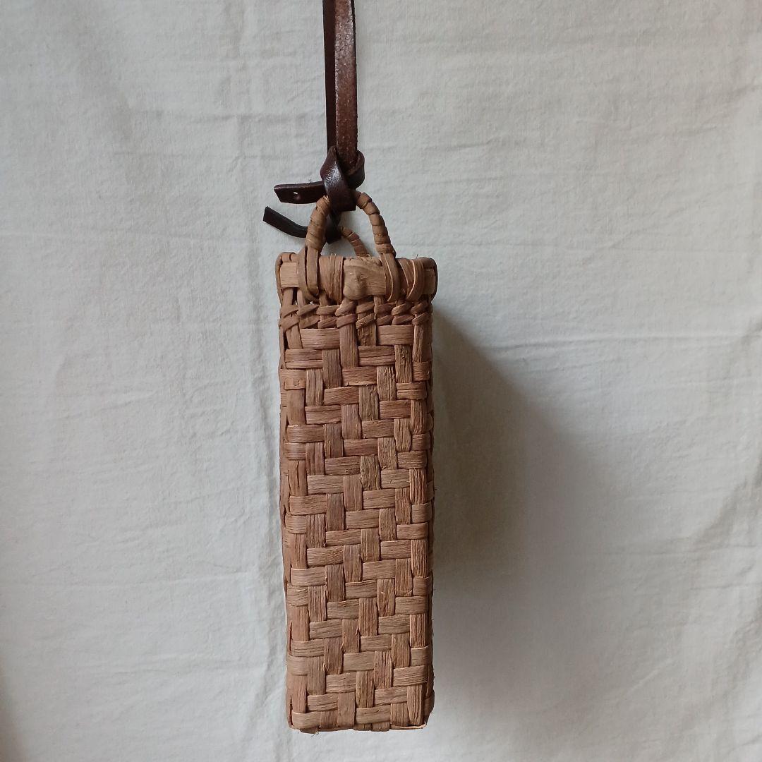 小さい国産山葡萄ショルダーバッグ