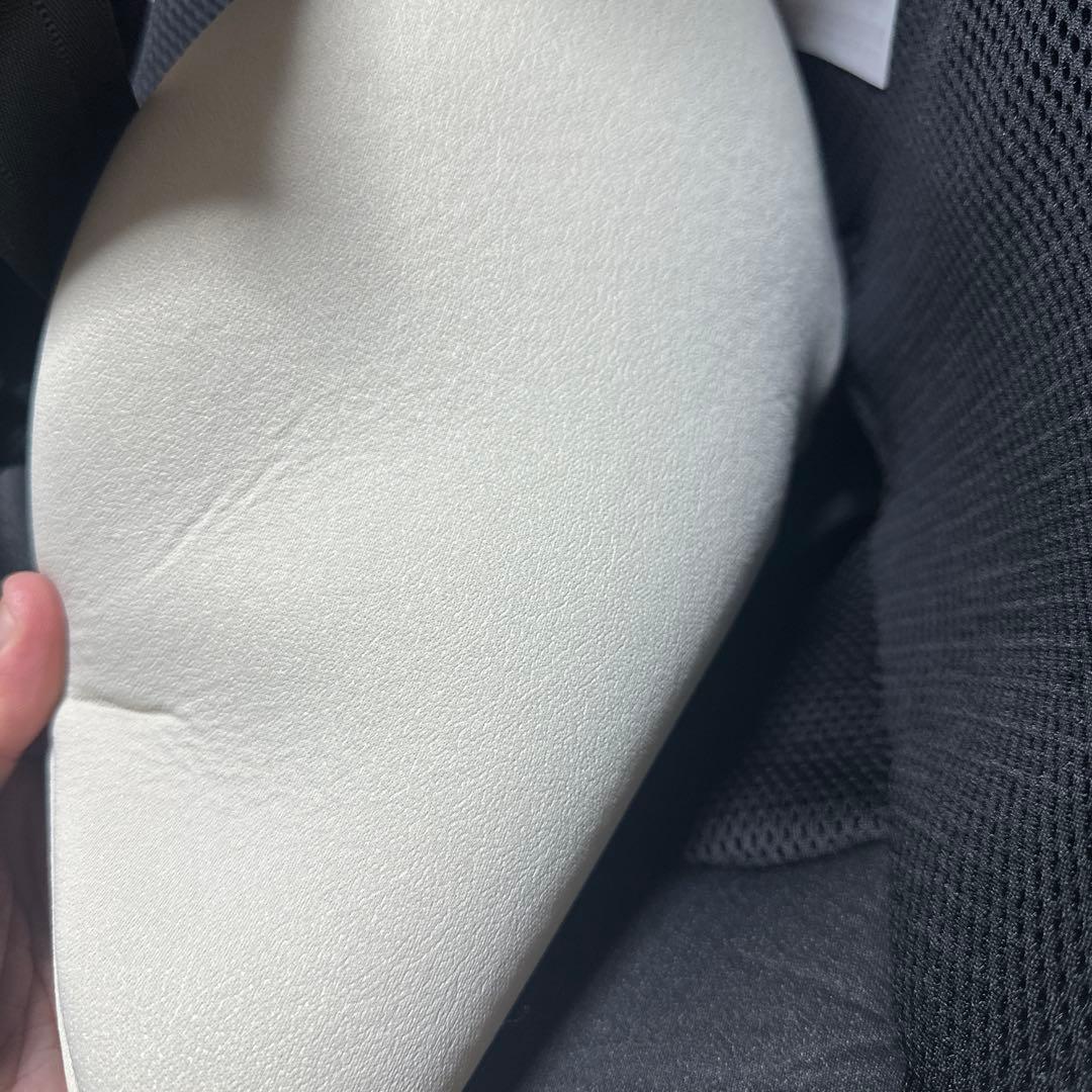 エールベベ　クルット6iグランス　ブラック