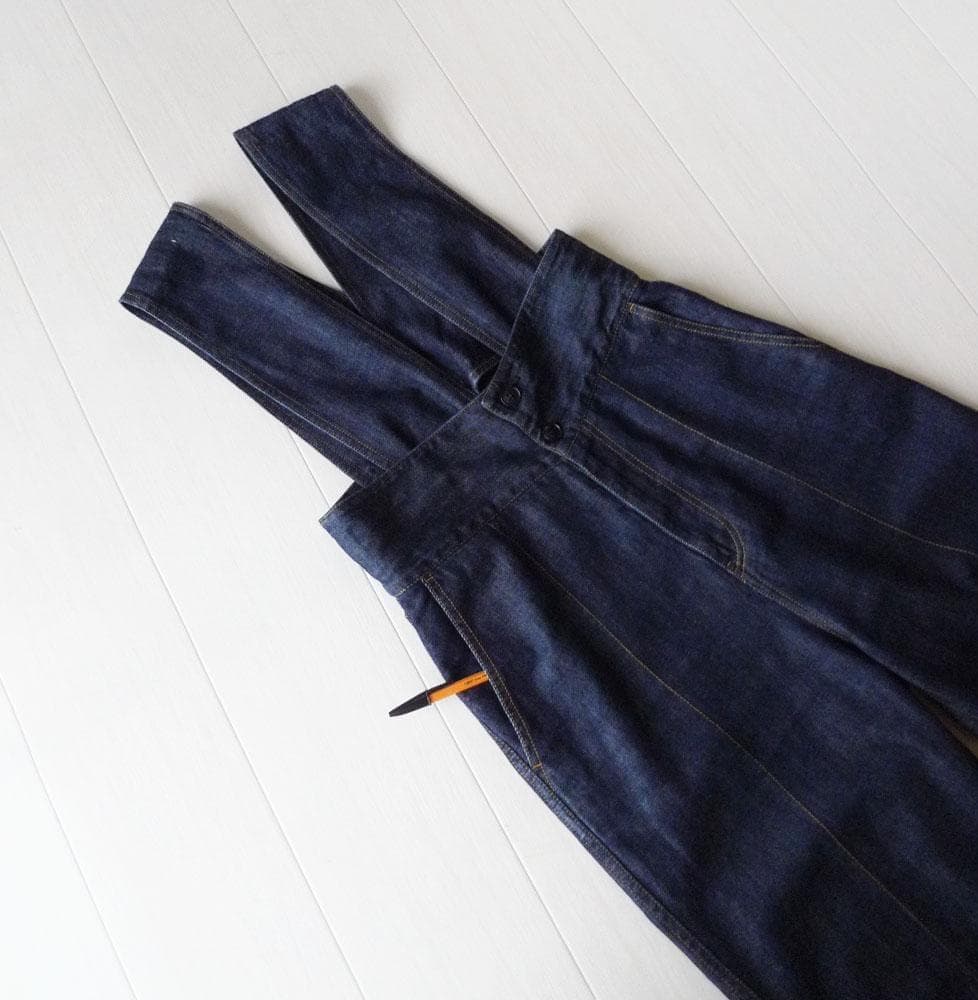 美品 トゥモローランド マカフィー 2,5万円 デニムのサロペット D439