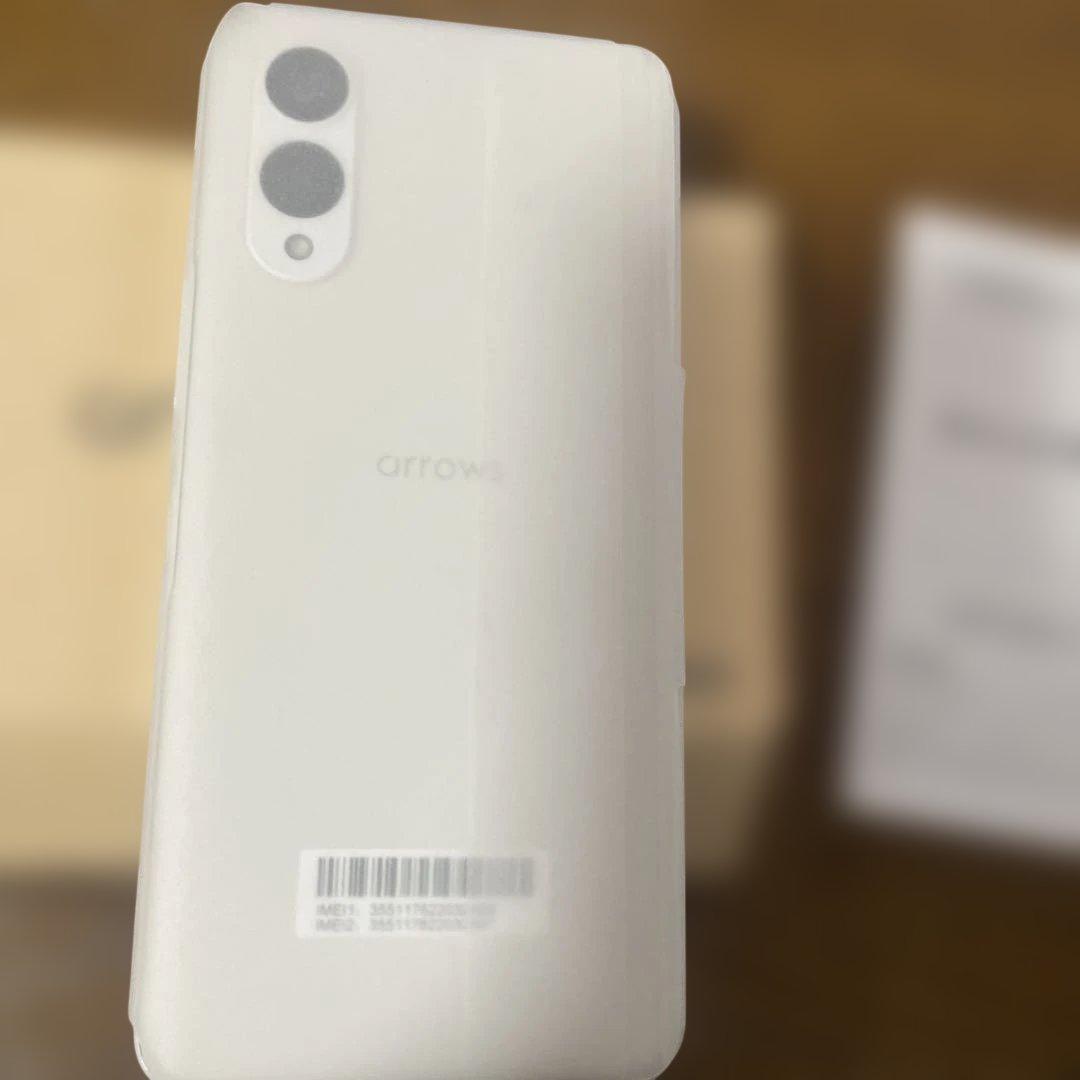 arrows We2 ホワイト