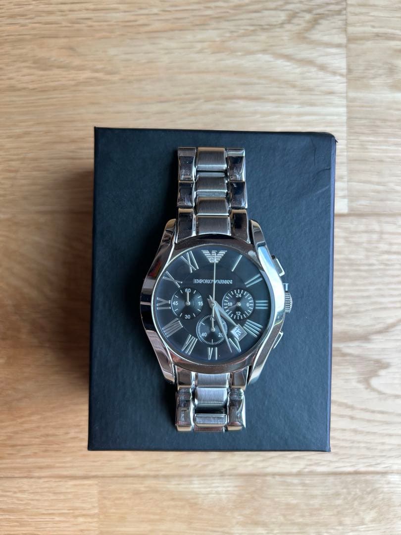 EMPORIO ARMANI 腕時計 クロノグラフシルバーブラック　【電池新品】