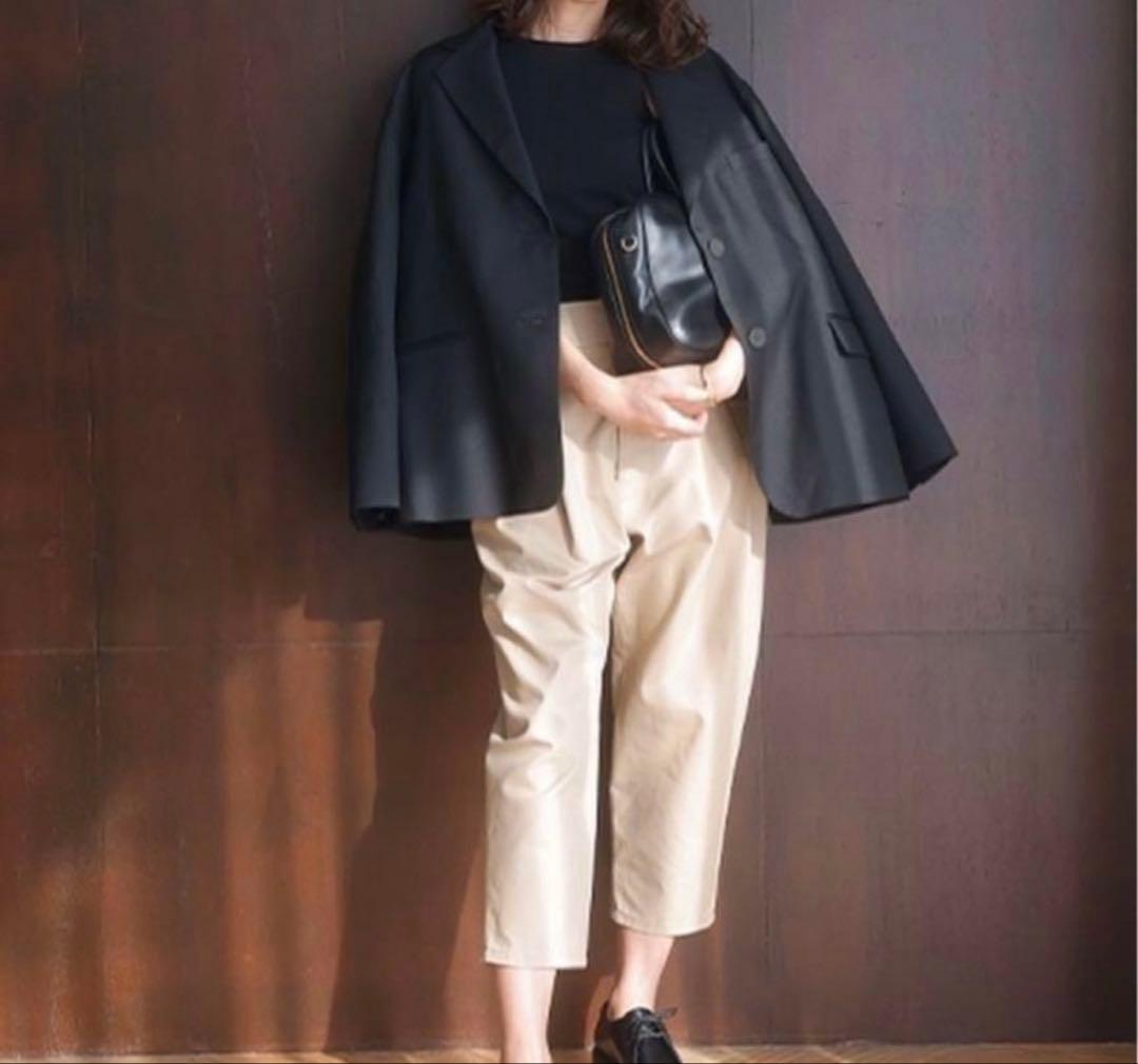 【未使用級】forme テーラードジャケット　ブラック