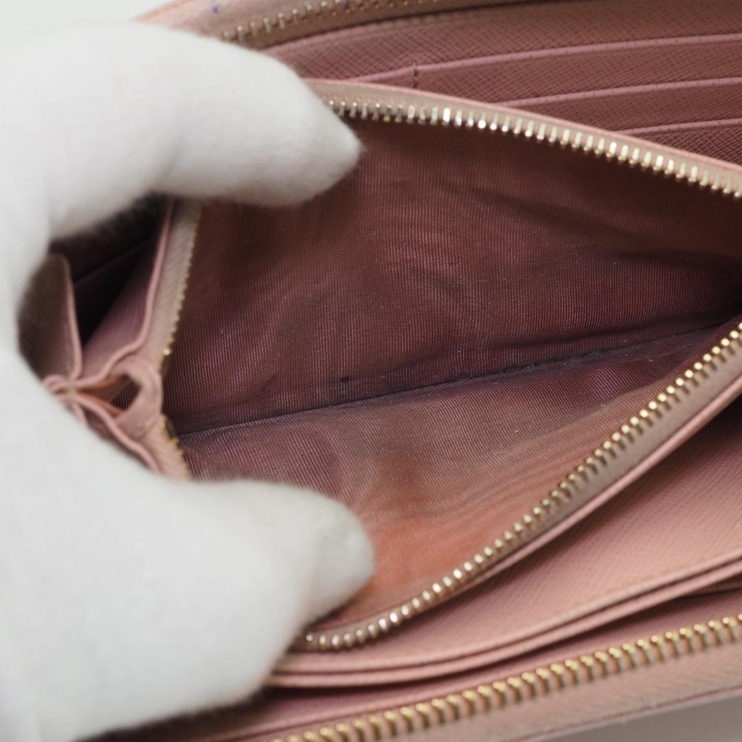 PRADA プラダ サフィアーノ ラウンドファスナー ピンク系 ゴールドロゴ