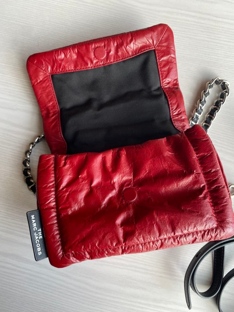 マークジェイコブス ピローバッグ　赤