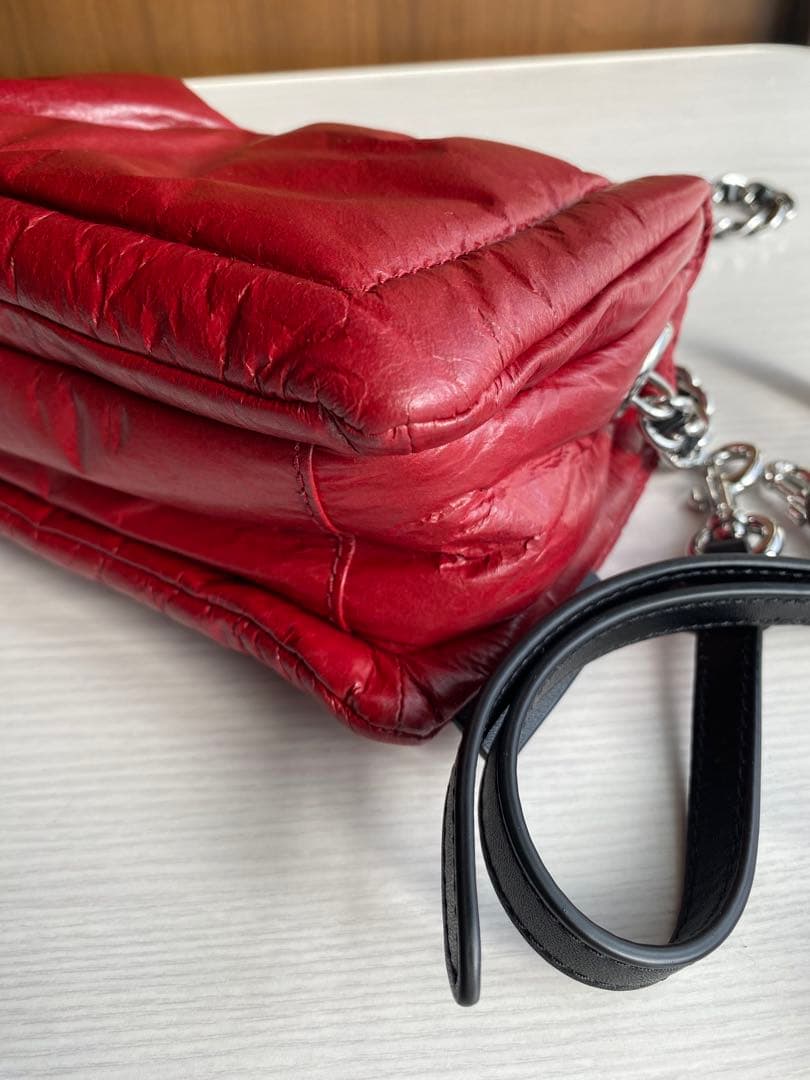 マークジェイコブス ピローバッグ　赤