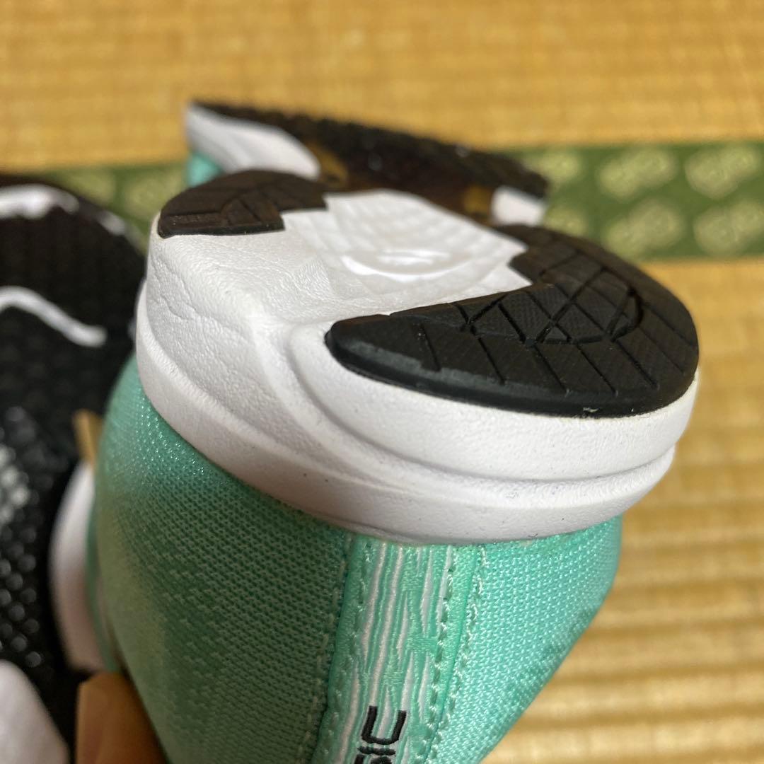 アシックス　ソルティマジック　27.5