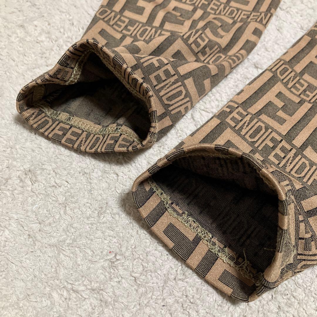 FENDI フェンディ 長袖 ロンT ズッカ柄 総柄