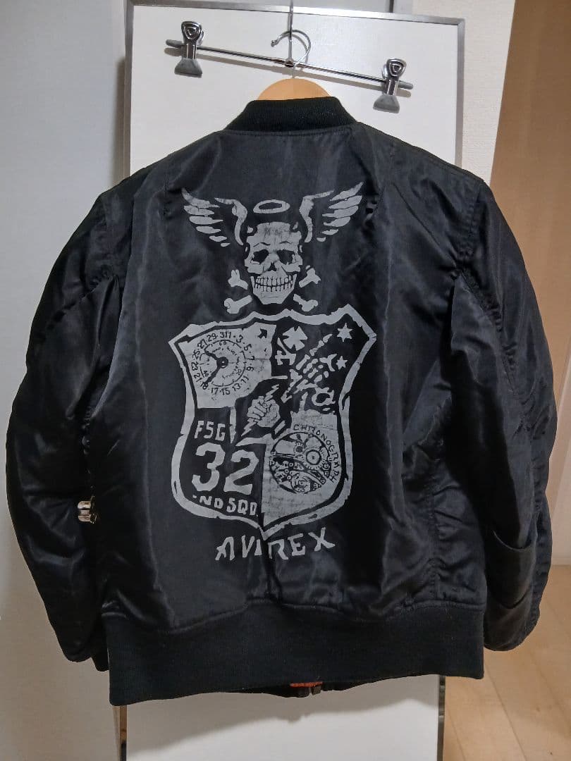 ふ*ん様 AVIREX MA-1 フライトジャケット ブラック　アメカジ　サイズ
