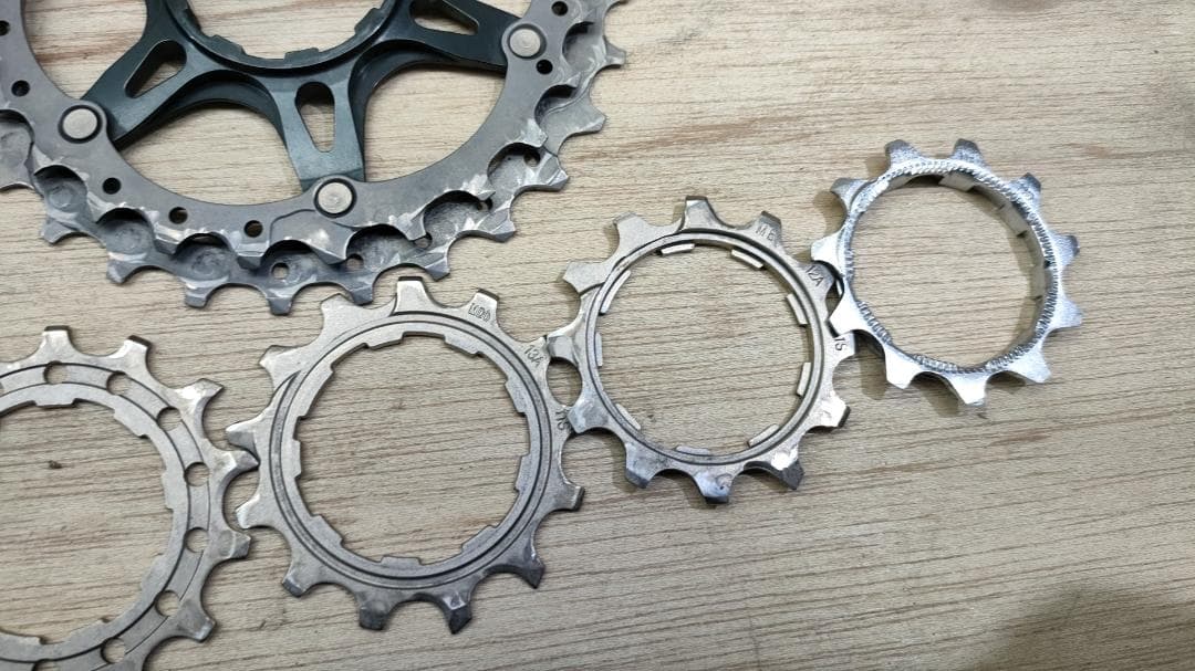 ■CS-R9000 DURA-ACE 11s 11-28T スプロケット■