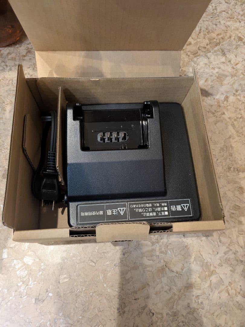 Panasonic NKJ074Z バッテリー充電器　新品　未使用