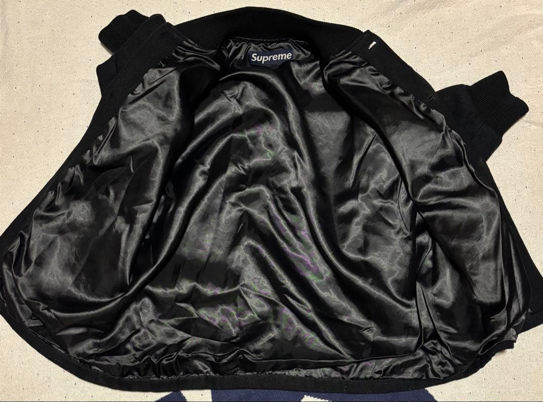 supreme シュプリーム