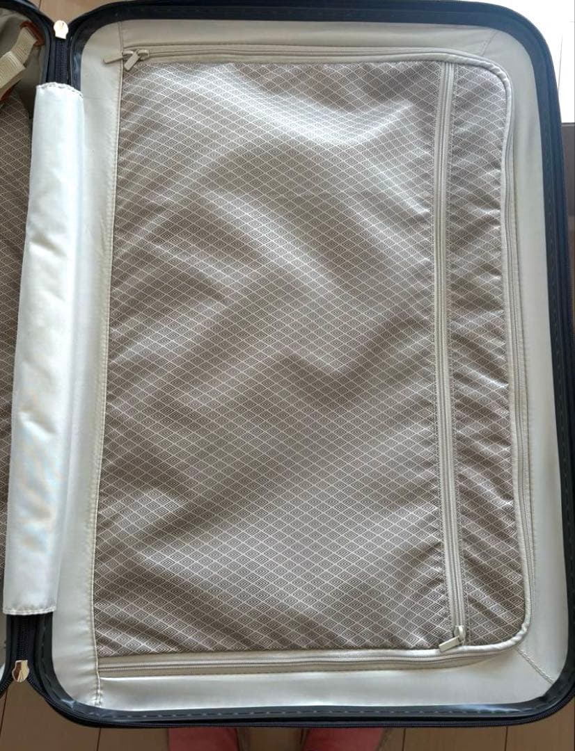 ジャスミンさま専用　スーツケース　78ℓ ダークモスグリーン使用感あり