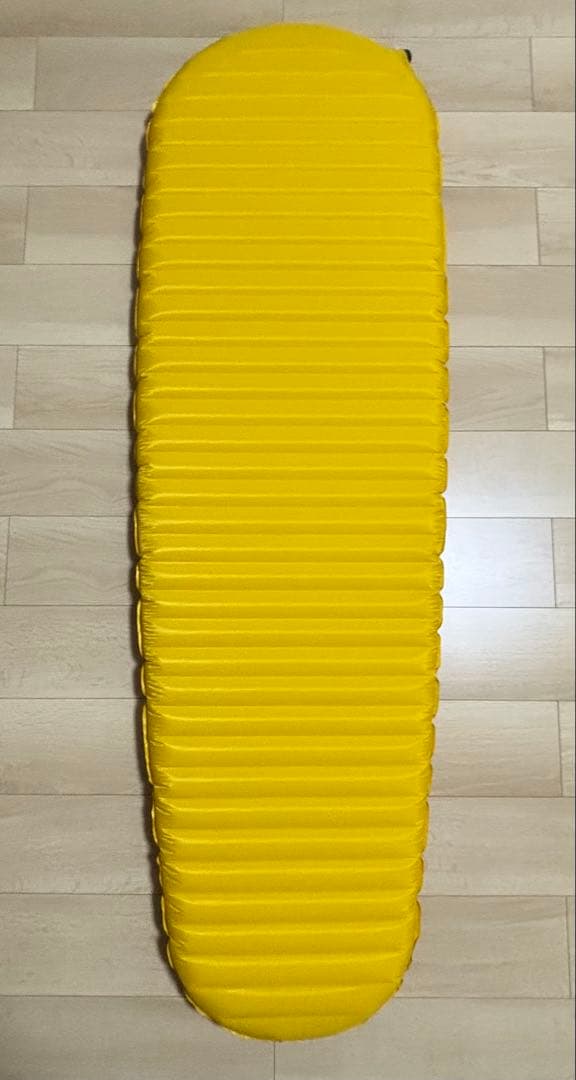 THERMAREST NeoAir Xライト　R Sサイズ
