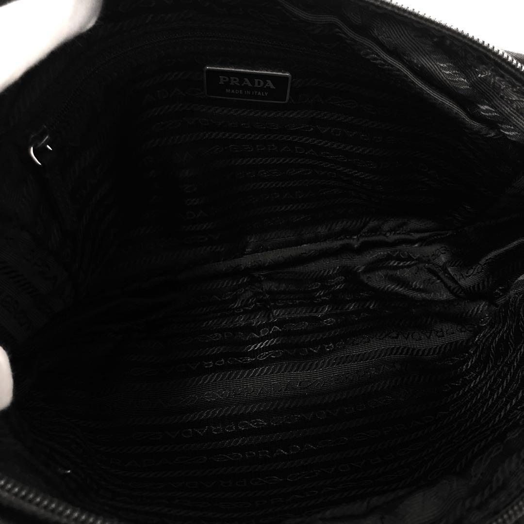 良品　プラダ　PRADA ショルダーバッグ　ナイロン　黒　ブラック　トートバッグ