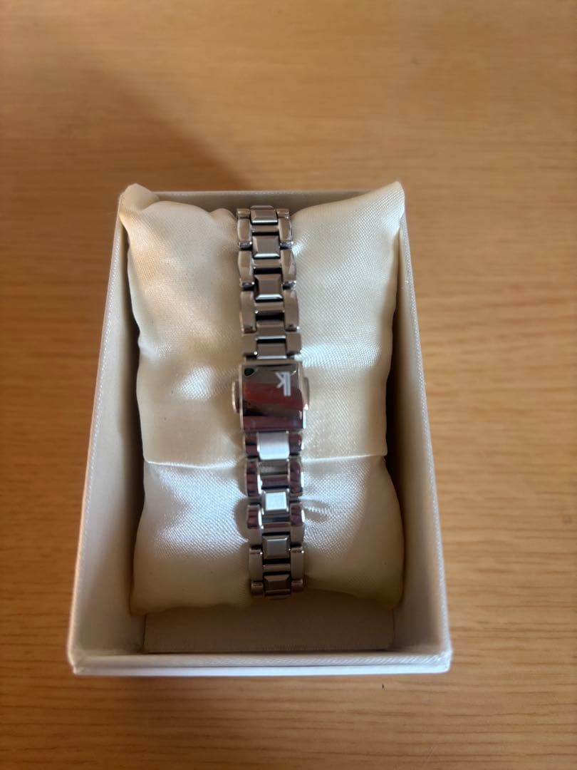 SEIKO LUKIA SSVW187 電波時計