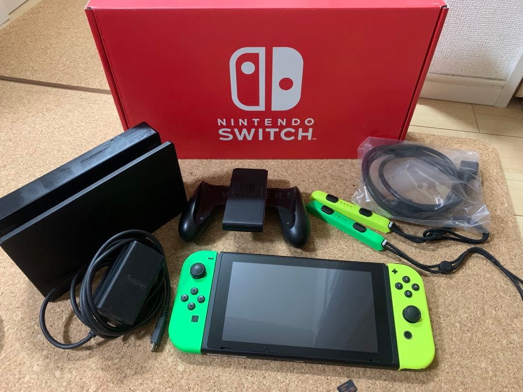Nintendo Switch本体 カラーカスタマイズ /Joy-Con(L)…