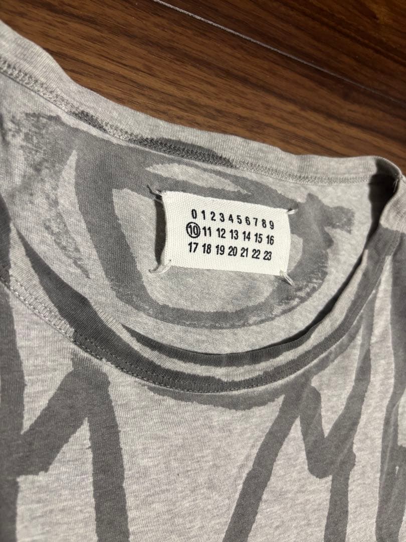 ジャケット風プリント グレー長袖カットソー メゾンマルジェラ