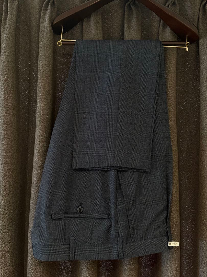 【エルメネジルド・ゼニア】オーダーメンズ スーツ (ツーピースセット)美品