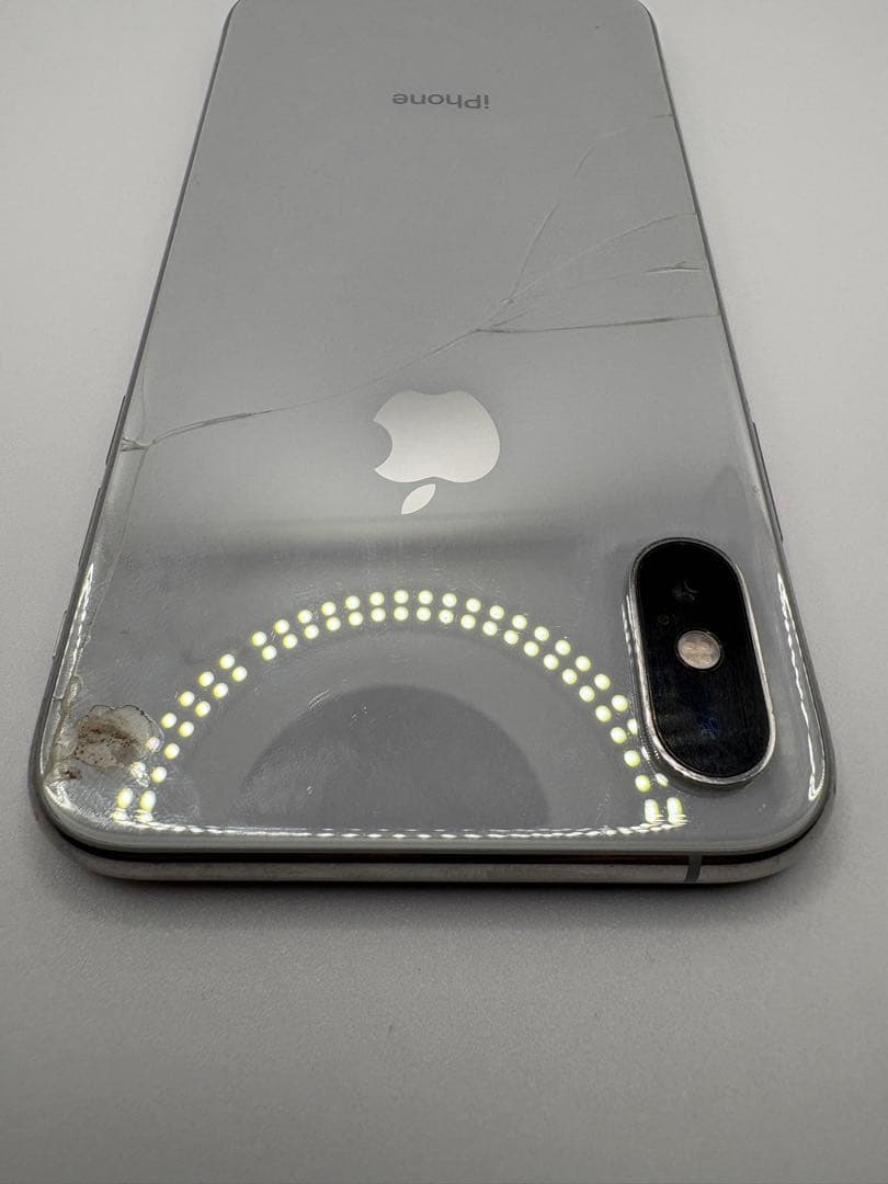 【修理向け】【お子様用に】価格交渉OK. iPhoneXs 256GB 背面割れ