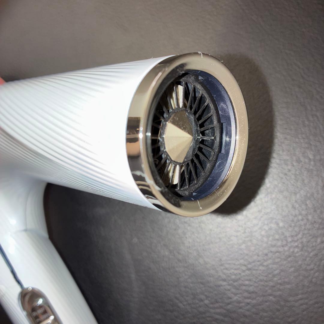 リファ ビューテック ドライヤースマート(持ち手破損)