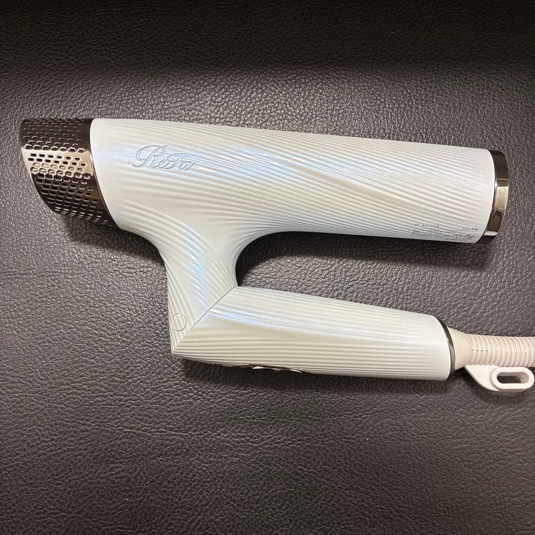 リファ ビューテック ドライヤースマート(持ち手破損)